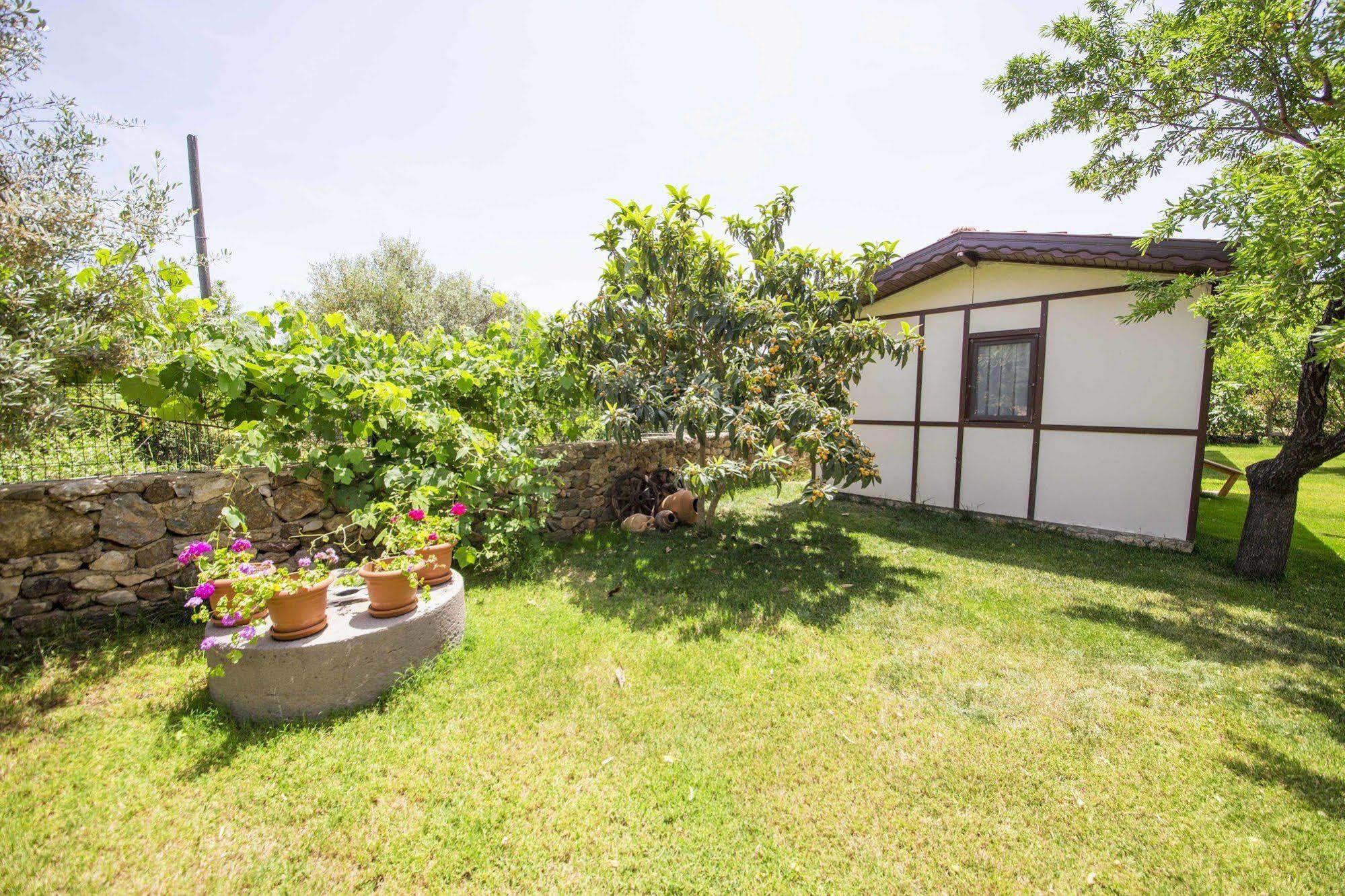 Bal Badem Bungalow Datca Exterior foto